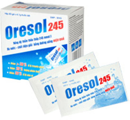 Uống oresol đúng cách như dưới đây thì mới có hiệu quả bù nước điện giải